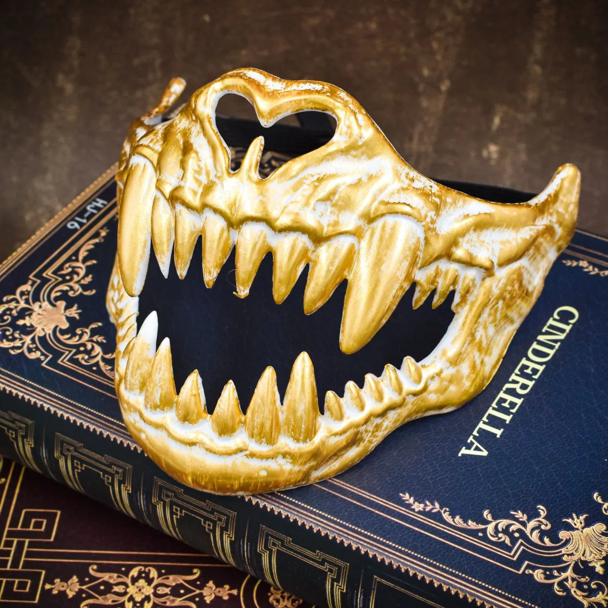 Half Face Japanese Mask Halloween Evil Devil Party Mask Toy Demon Samurai Mask Masquerade Party Wear Accessories - ZOOMNSTORE