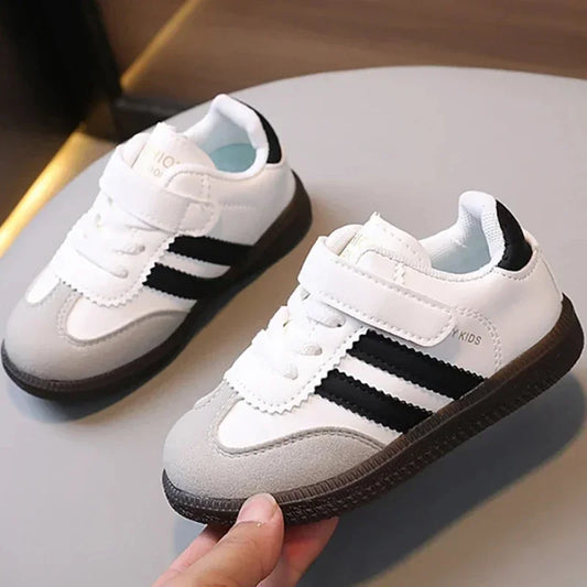 Kids Barefoot Walking Shoes - Fashion Sneakers for Boys  Girls Wide Toe Tennis Flats - ZOOMNSTORE