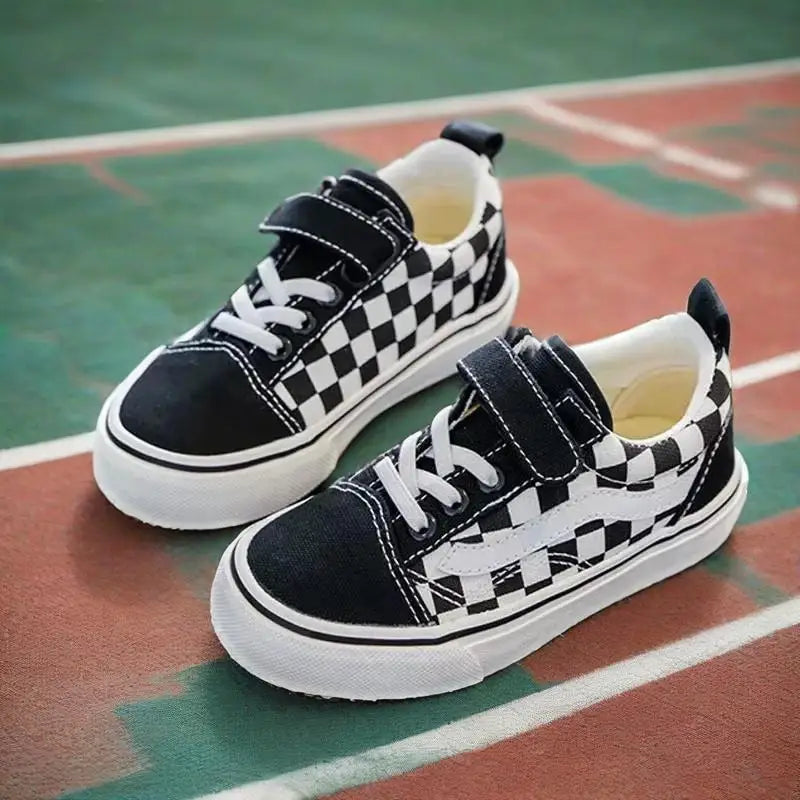 Kids Canvas Sneakers - Comfortable Fashion Shoes for Boys and Girls - ZOOMNSTORE
