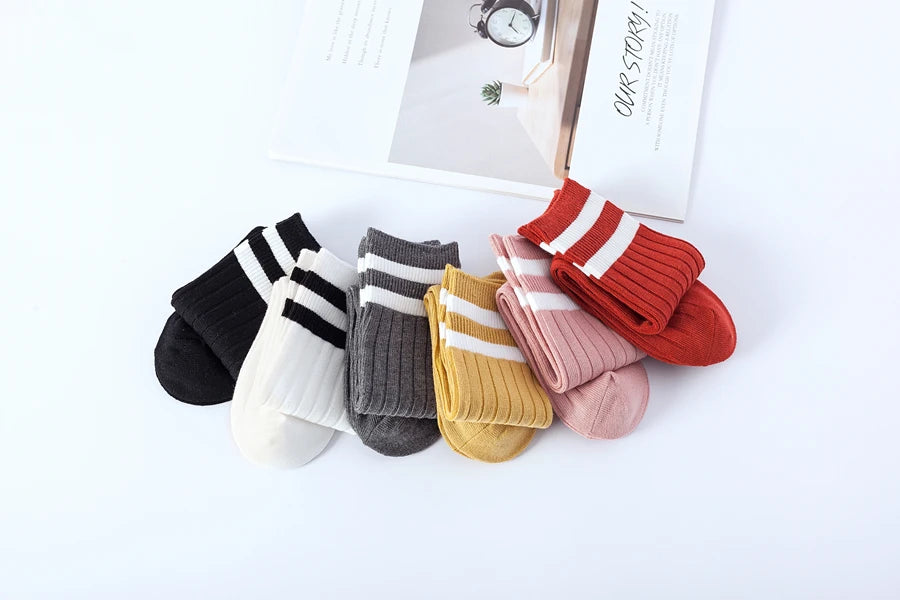 1 Pairs Kids Knee High Long Socks Autumn Winter Warmth Soft Cotton Children School Stocking Black White Stripes Sports Socks - ZOOMNSTORE