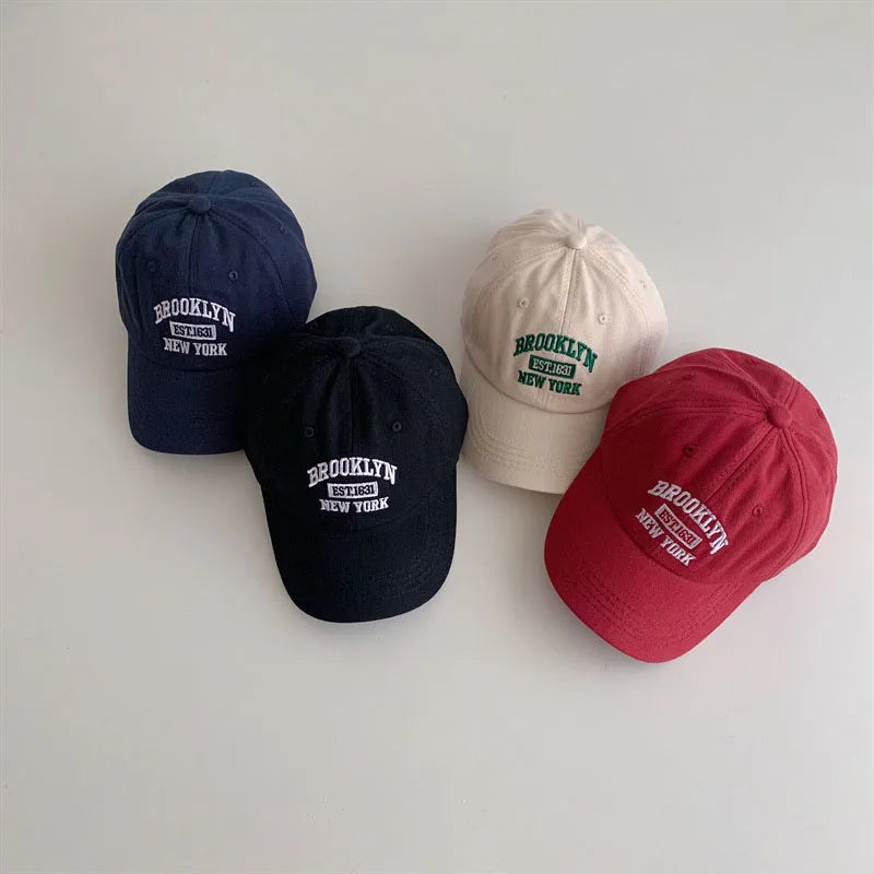 Korean Baby Baseball Hat Letter Embroidery Kids Peaked Cap Boys Girls Solid Color Children Duck Tongue Caps Sunshade Visors 아기모자 - ZOOMNSTORE