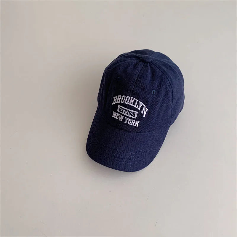 Korean Baby Baseball Hat Letter Embroidery Kids Peaked Cap Boys Girls Solid Color Children Duck Tongue Caps Sunshade Visors 아기모자 - ZOOMNSTORE