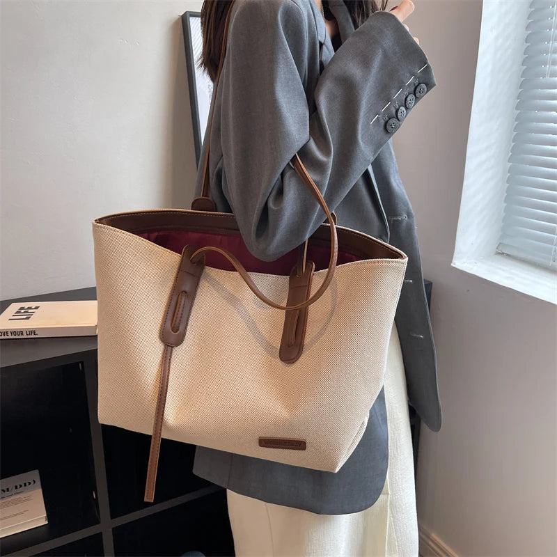 Large Capacity Shoulder Bag - Women's Casual Canvas Satchel With Zipper Closure - ZOOMNSTORE