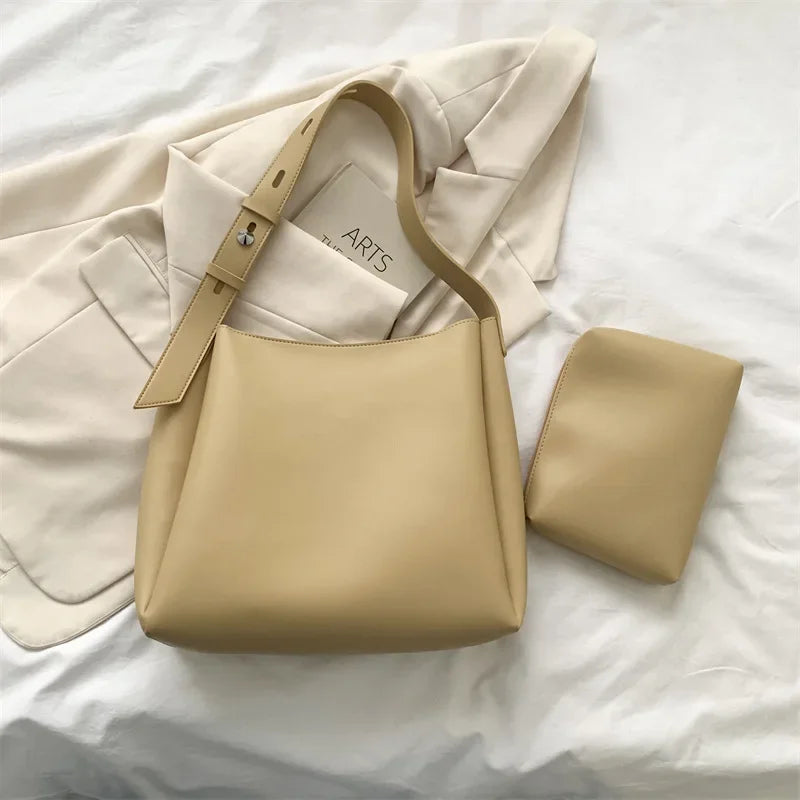 Large Fashion Leather Tote Bag for Women - 2025 Trendy High Capacity Shoulder Handbag - ZOOMNSTORE