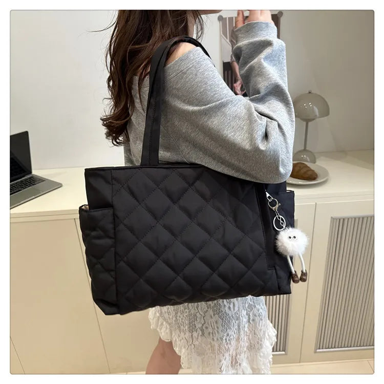 Large Shoulder Bag – Women's Tote Bag With Zipper Closure | Lightweight Casual Handbag - ZOOMNSTORE