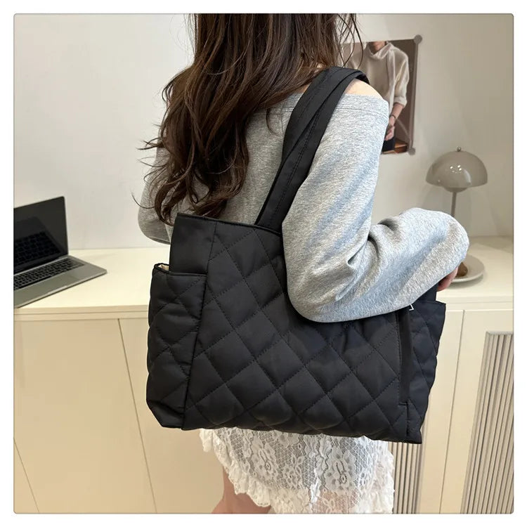 Large Shoulder Bag – Women's Tote Bag With Zipper Closure | Lightweight Casual Handbag - ZOOMNSTORE