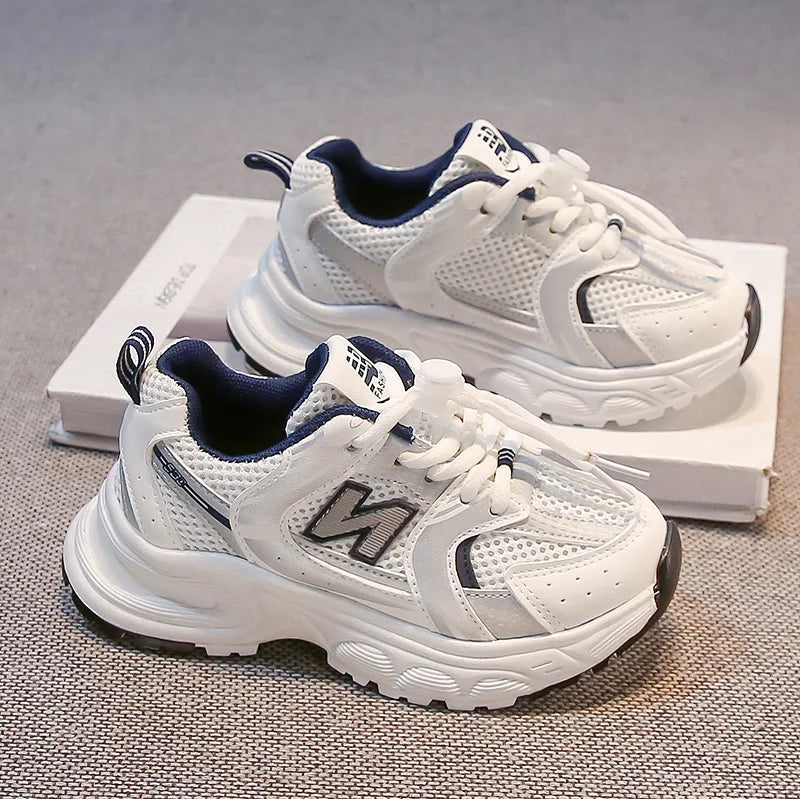 Lightweight Kids Sneakers - Non-Slip Breathable Sports Shoes for Boys  Girls - ZOOMNSTORE