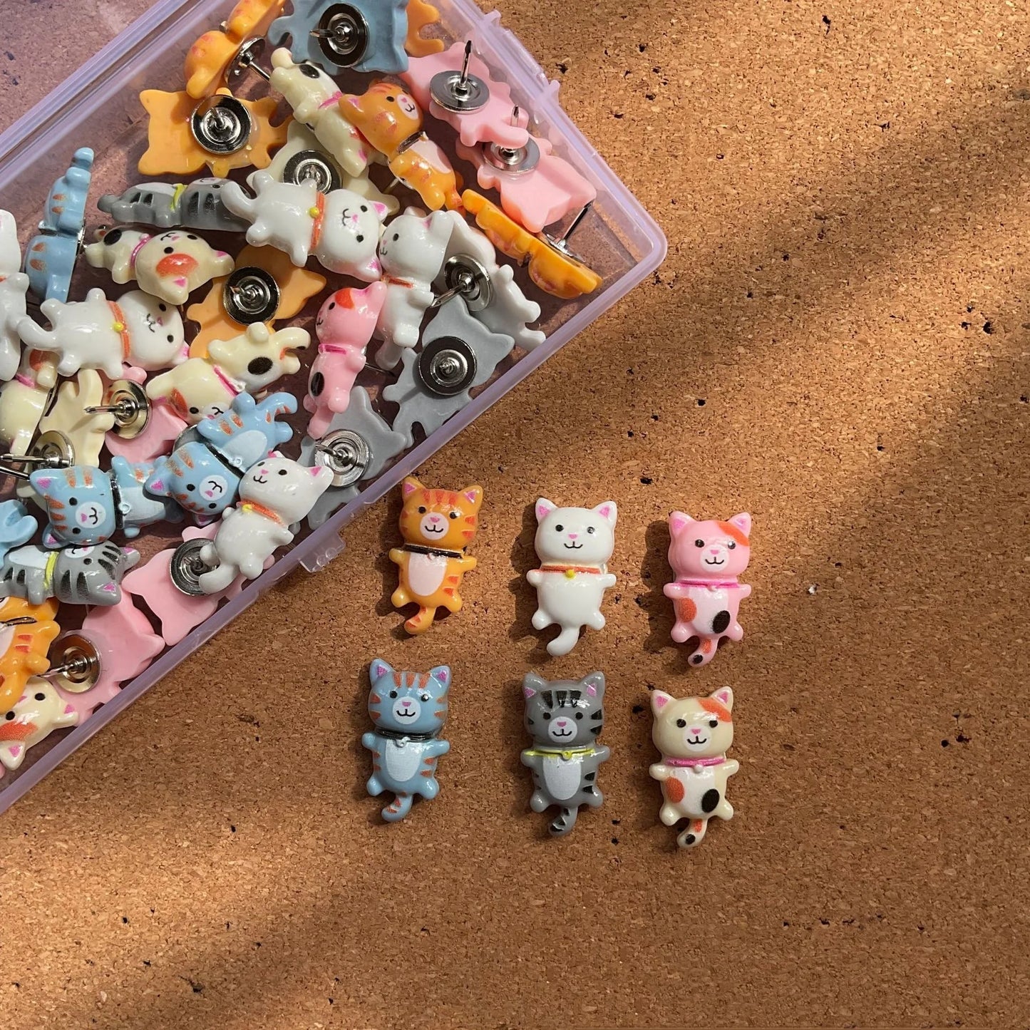 Long Tail Cat Push Pins - Creative Plastic Thumb Tacks for Photo Wall Decoration - ZOOMNSTORE