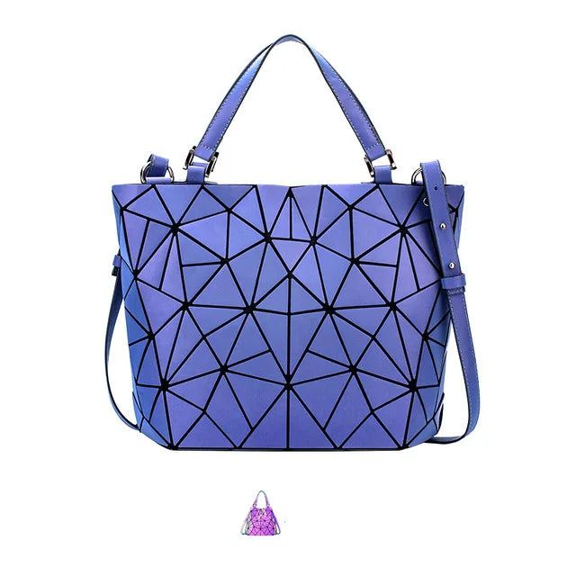 Luminous Shoulder Bag – Quilted Geometric Handbag With Three Straps & Zipper Closure - ZOOMNSTORE