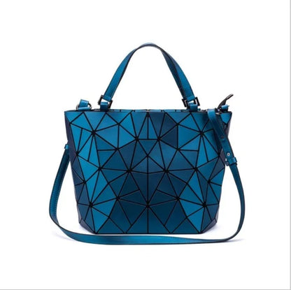 Luminous Shoulder Bag – Quilted Geometric Handbag With Three Straps & Zipper Closure - ZOOMNSTORE