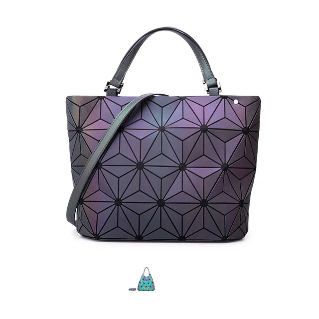 Luminous Shoulder Bag – Quilted Geometric Handbag With Three Straps & Zipper Closure - ZOOMNSTORE