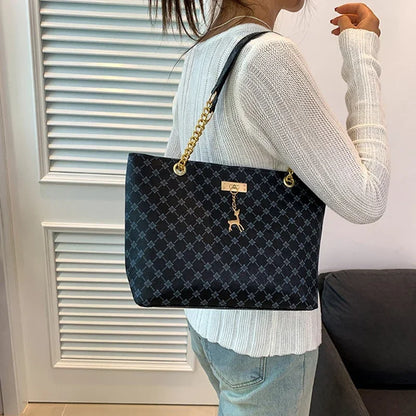Luxury Handbag Women – Large Capacity PU Material Shoulder Bag With Tassel Decoration - ZOOMNSTORE