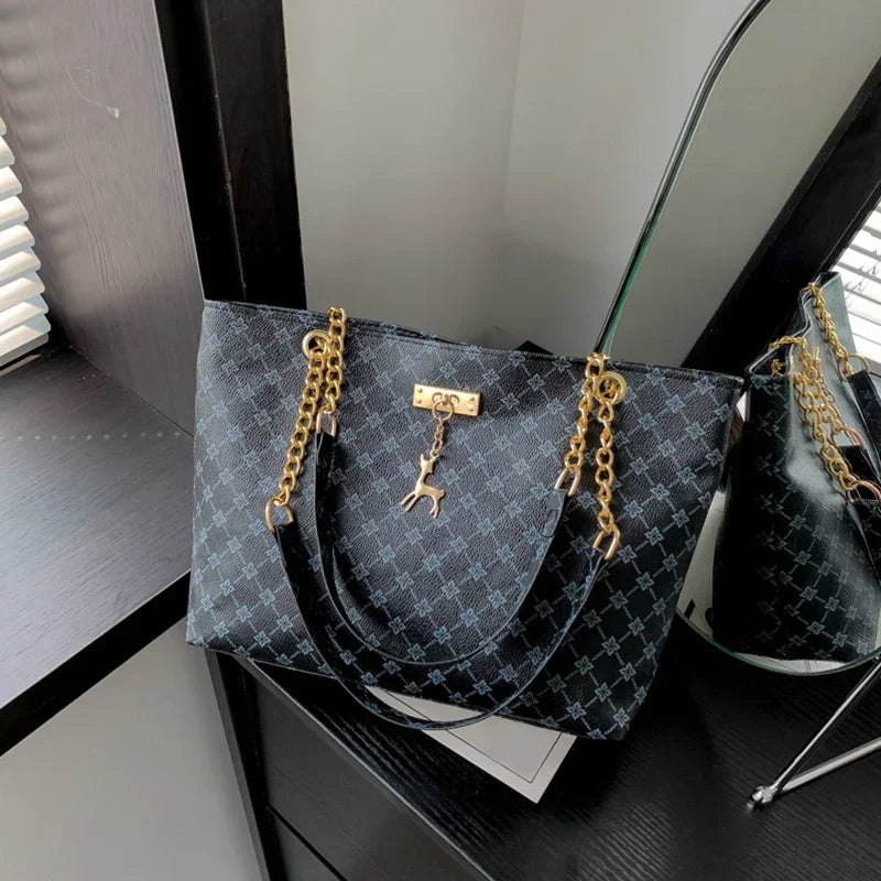 Luxury Handbag Women – Large Capacity PU Material Shoulder Bag With Tassel Decoration - ZOOMNSTORE