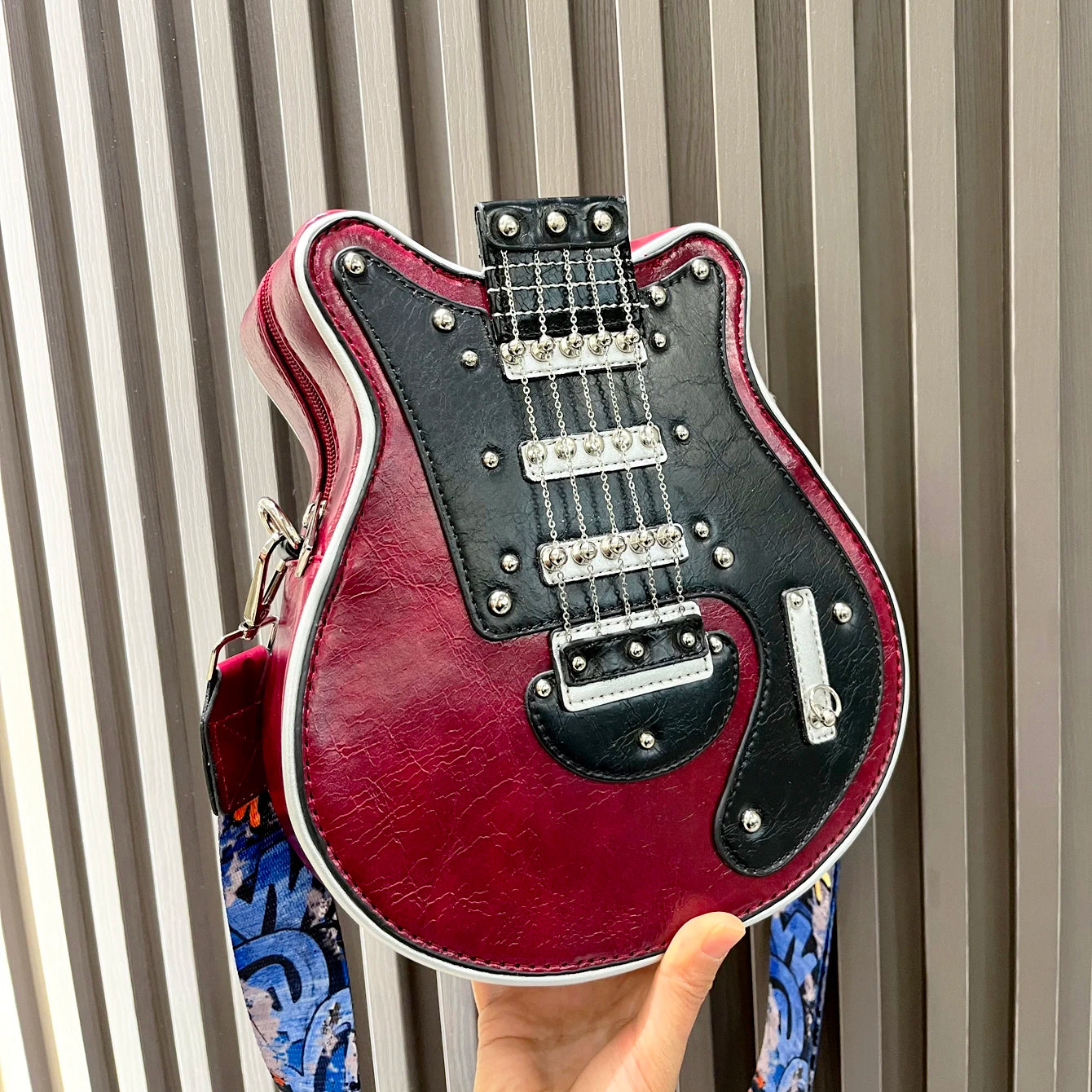 Luxury Leather Crossbody Handbag - Handmade Guitar Shape Purse for Women - ZOOMNSTORE