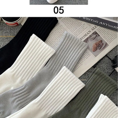 Mens Black  White Warm Socks Set - 5 Pairs Autumn Winter Sport Short Socks - ZOOMNSTORE