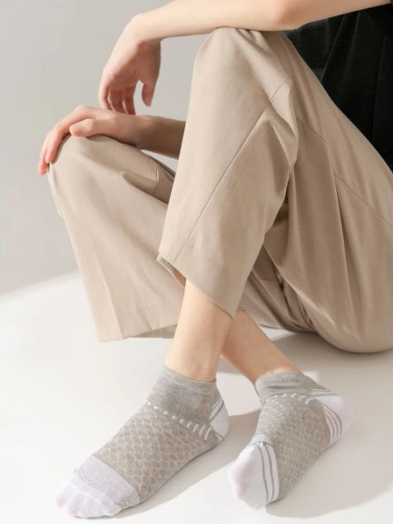 Men's Athletic Socks - 12 Pairs Running Ankle Socks with Honeycomb Design & Comfortable Fit - ZOOMNSTORE