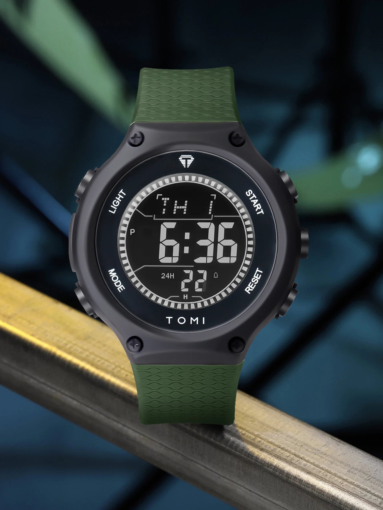 Men's Digital Sports Watch - Large Dial PU Sport Band Alarm Calendar Wristwatch - ZOOMNSTORE