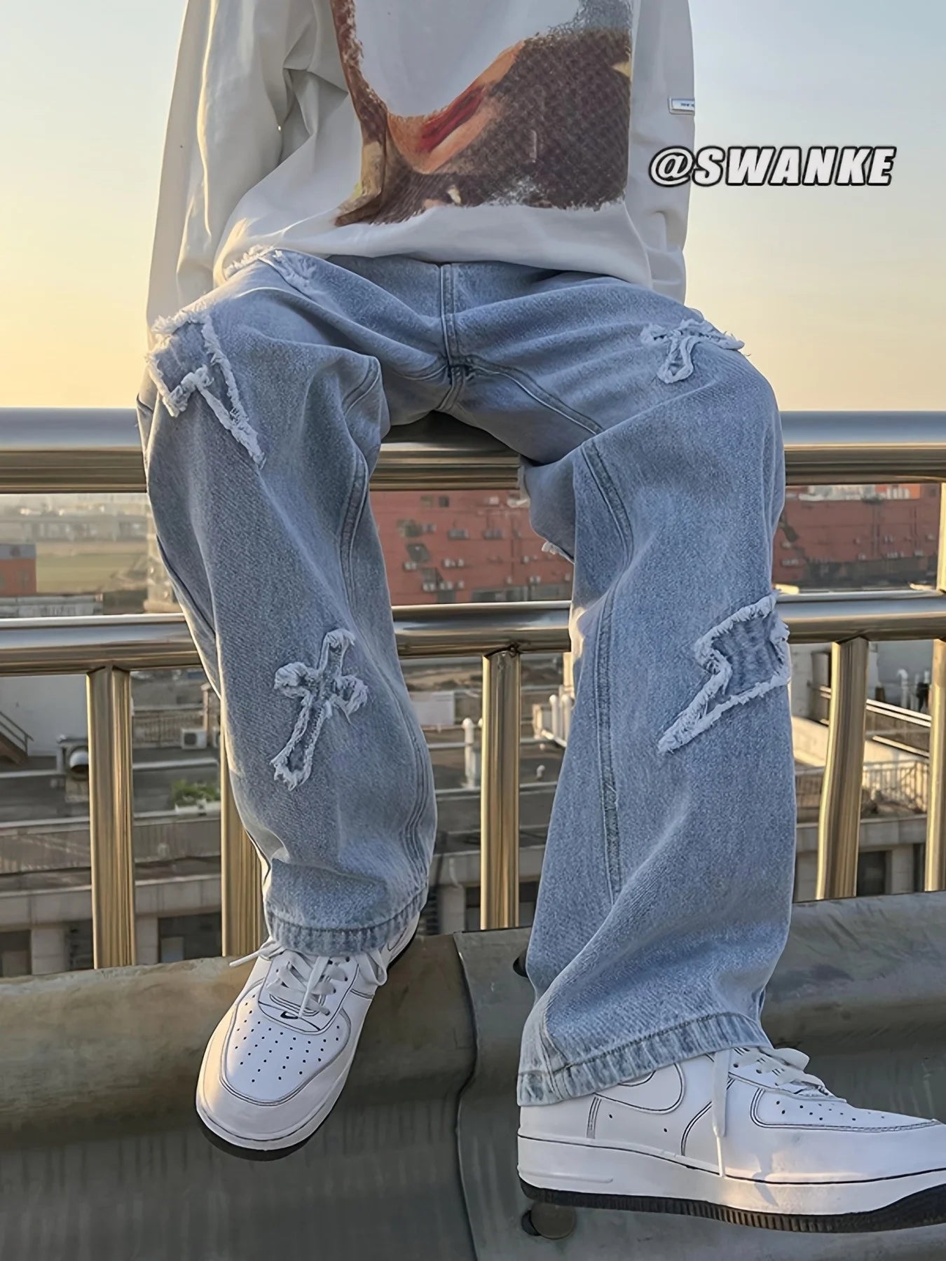 Men's Loose Jeans - Baggy Patch Denim Pants With Lightning Embroidery & Button Fly - ZOOMNSTORE