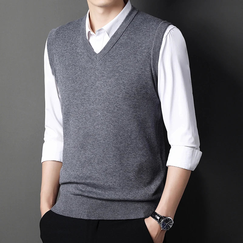 Men's Solid Color Sweater Vest Casual Fashion Warm Top for All Seasons Comfortable Breathable Layering Essential - ZOOMNSTORE