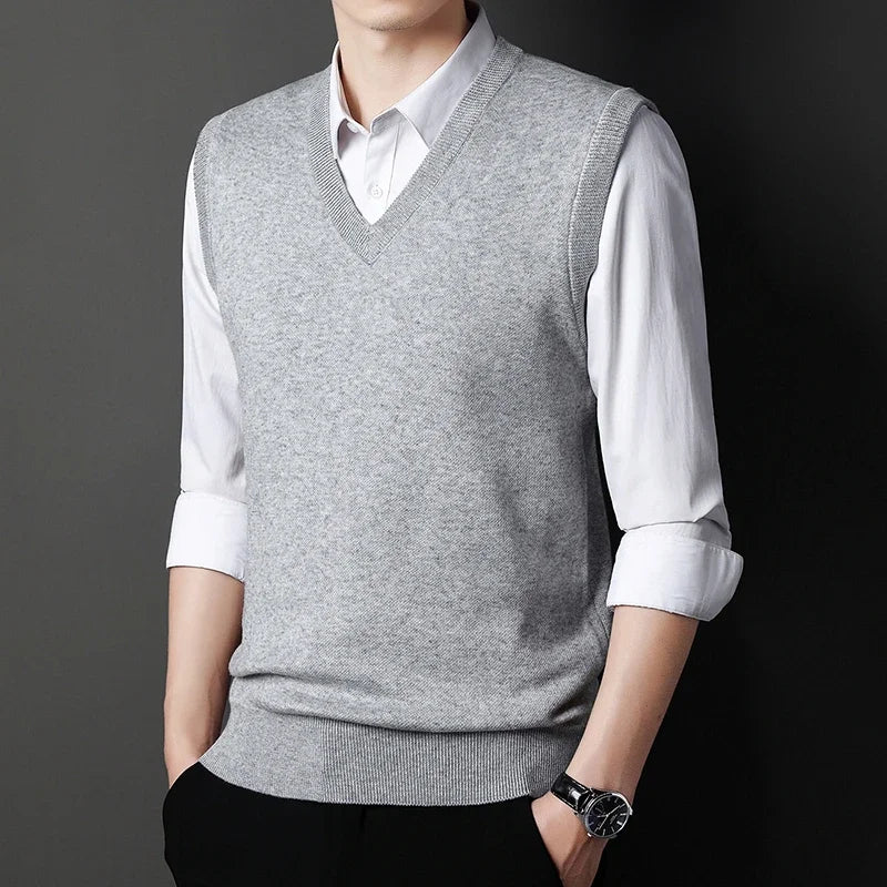 Men's Solid Color Sweater Vest Casual Fashion Warm Top for All Seasons Comfortable Breathable Layering Essential - ZOOMNSTORE