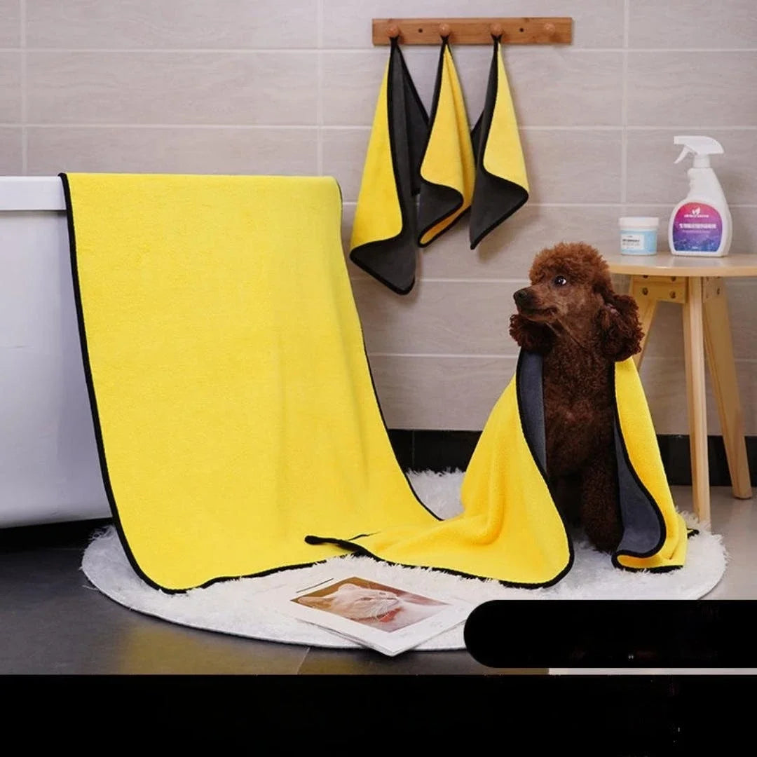 Microfiber Dog Towel - Super Soft Absorbent Pet Drying Cloth Quick Dry Bathrobe Wrap - ZOOMNSTORE