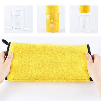Microfiber Dog Towel - Super Soft Absorbent Pet Drying Cloth Quick Dry Bathrobe Wrap - ZOOMNSTORE