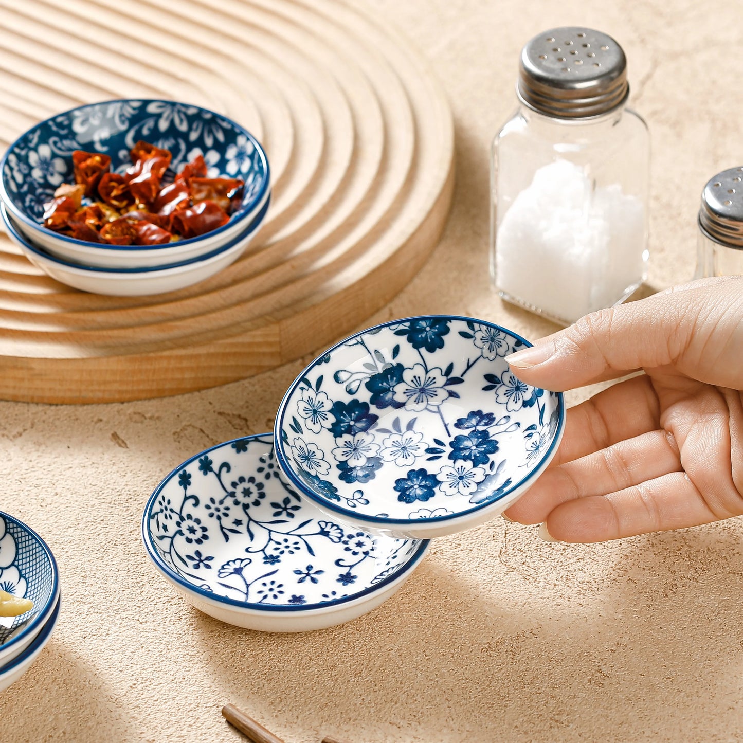 Mini Ceramic Sauce Dishes - Retro Chinese Style Sashimi Sushi Plates 6PCS Set - ZOOMNSTORE