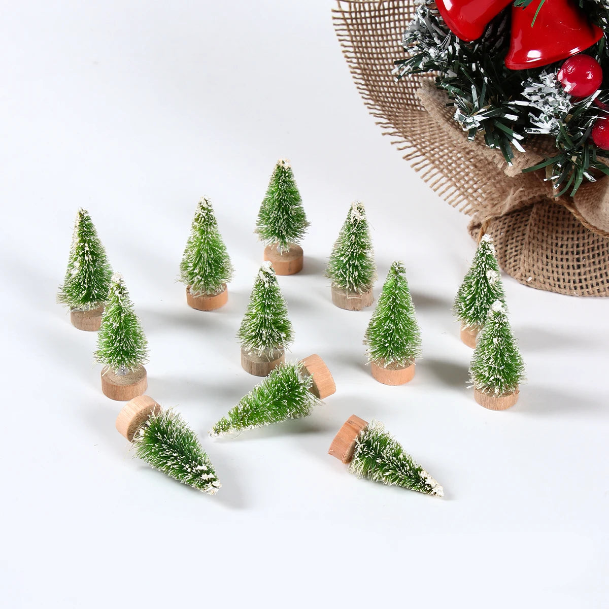 Mini Wooden Christmas Tree - Small Tabletop Tree with Blue Green White & Gold Pine - ZOOMNSTORE