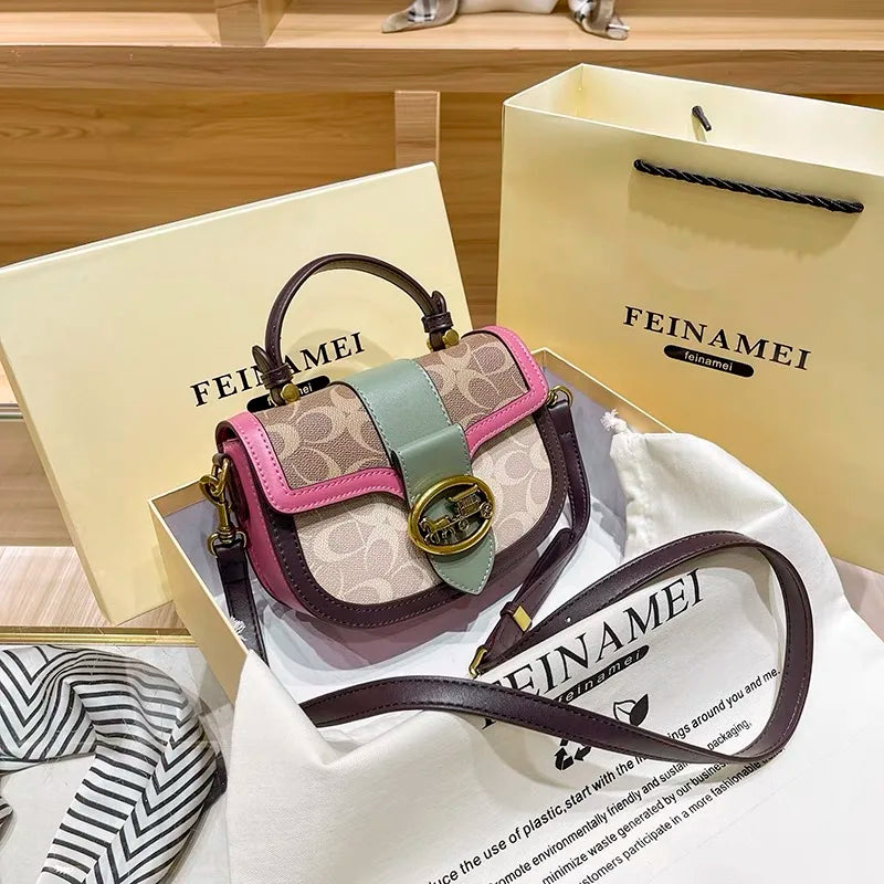 Minimalist Small Handbag - Fashionable Crossbody Bag for Women - ZOOMNSTORE