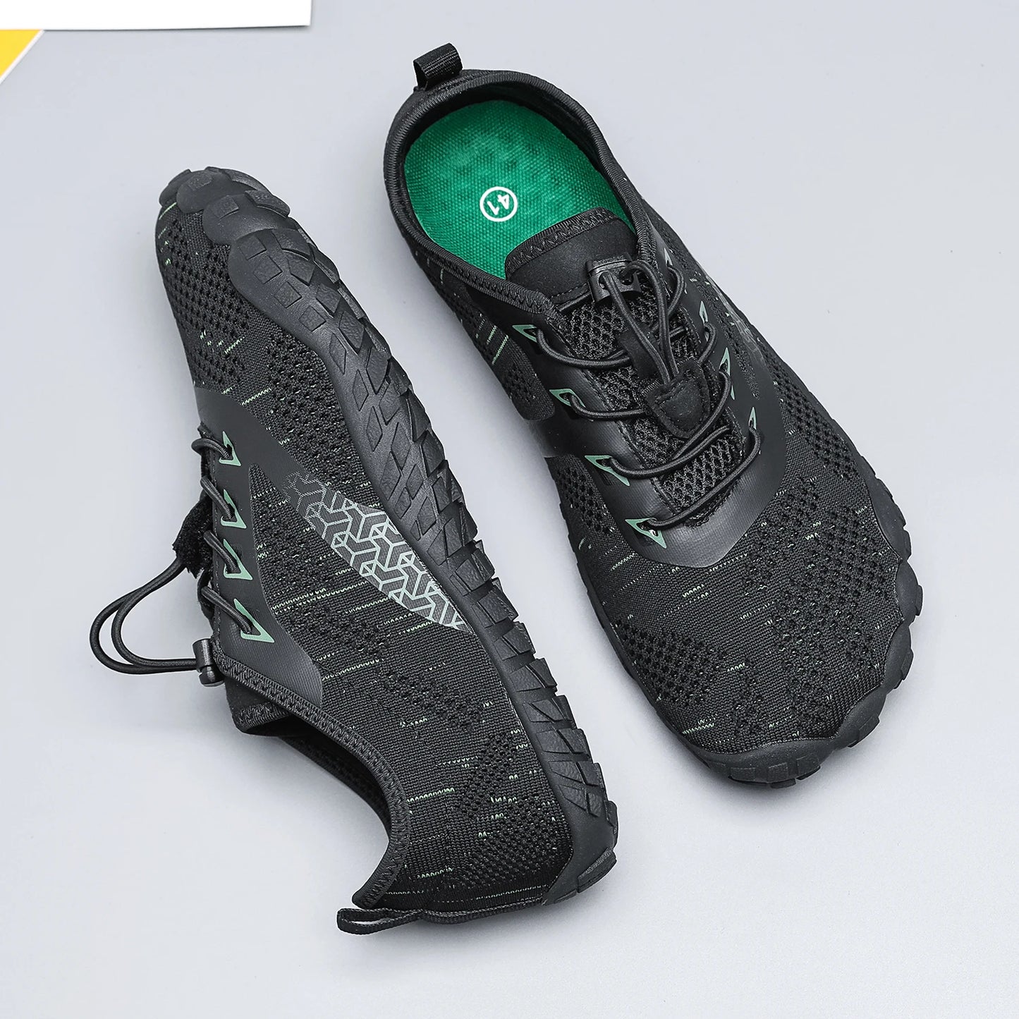 Minimalist Trail Running Shoes - Mens Barefoot Wide Gym Sneakers - ZOOMNSTORE