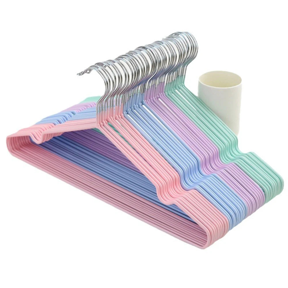 Non Slip Clothes Hangers - 10PCS Plastic Heavy Duty Hangers | Closet Space Saver - ZOOMNSTORE