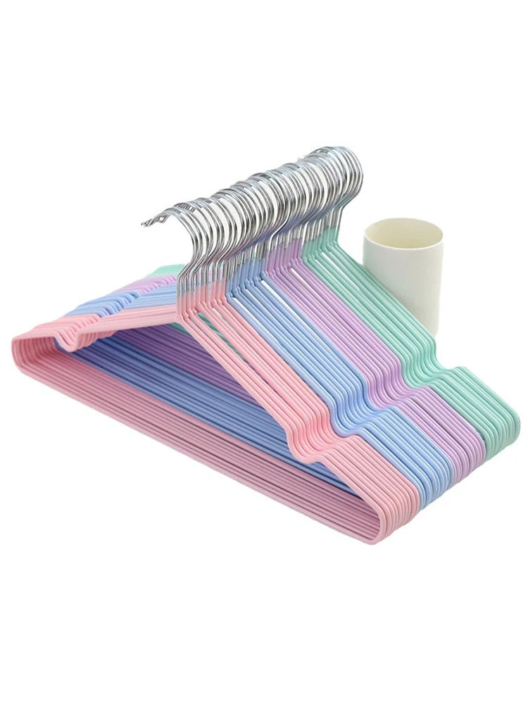 Non Slip Clothes Hangers - 10PCS Plastic Heavy Duty Hangers | Closet Space Saver - ZOOMNSTORE