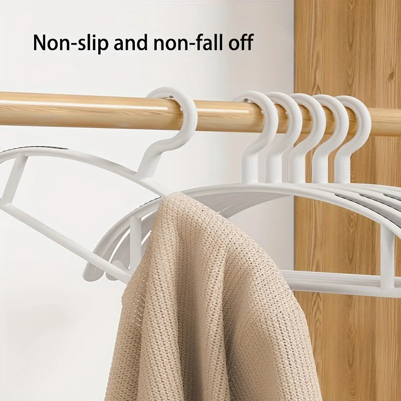 Non Slip Hanger - Wide Shoulder Plastic Clothes Drying Rack With Thick Design - ZOOMNSTORE