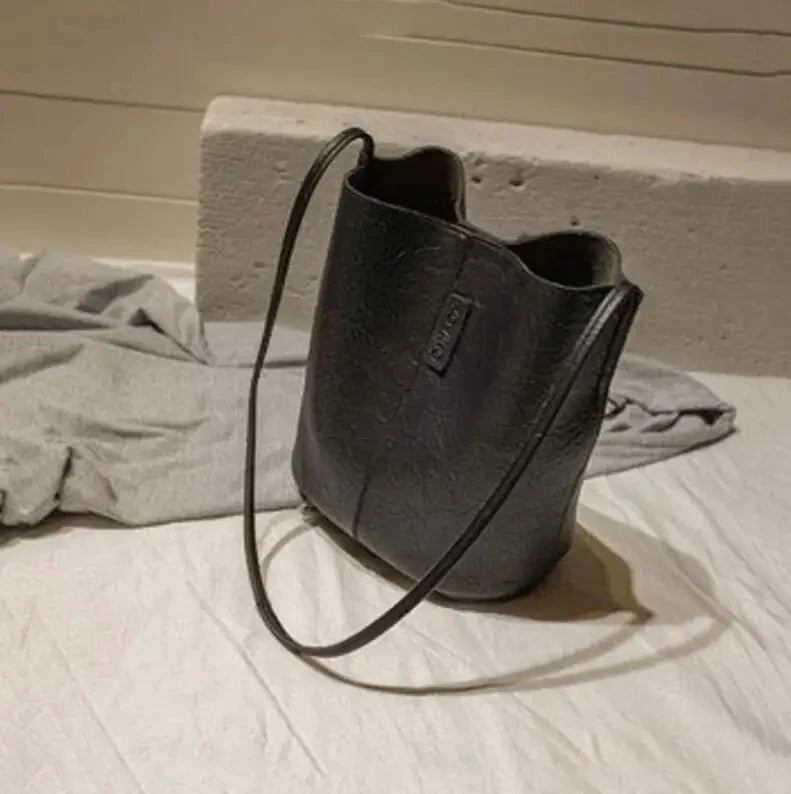 PU Bucket Bag - Women Shoulder Bag With Zipper Closure & Single Strap Fashion - ZOOMNSTORE