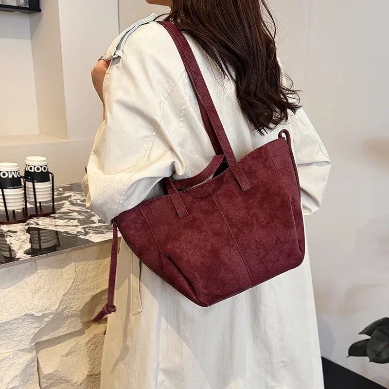 PU Leather Shoulder Bag - Small Women's Crossbody Bag with Zipper Closure & Phone Pocket - ZOOMNSTORE