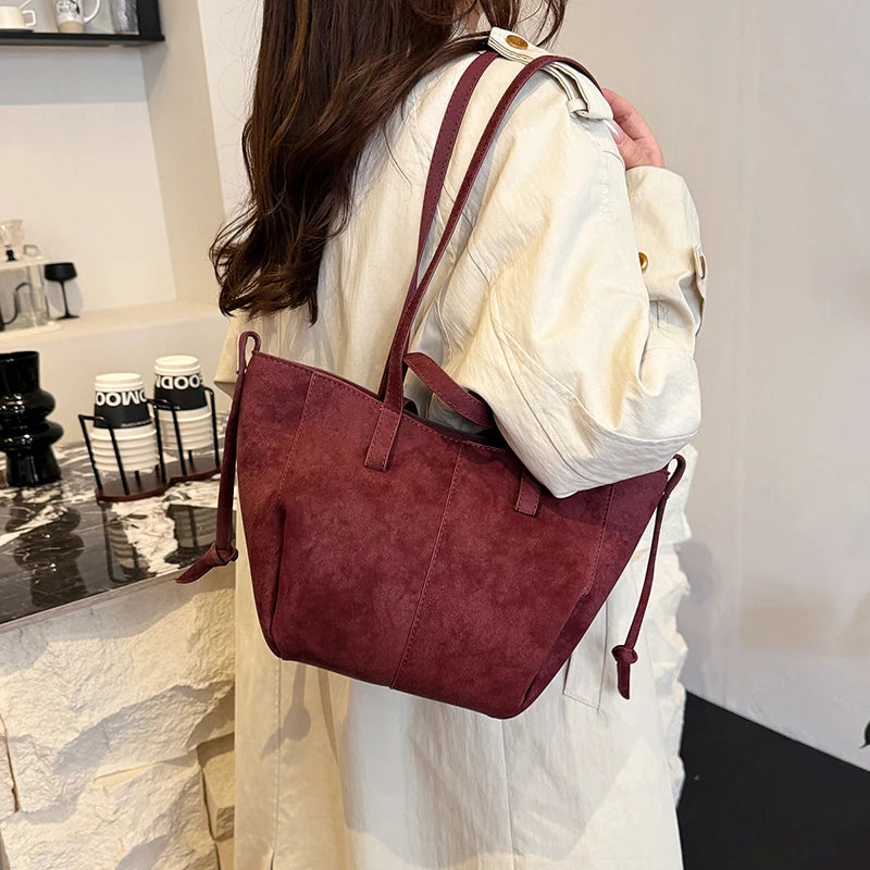 PU Leather Shoulder Bag - Small Women's Crossbody Bag with Zipper Closure & Phone Pocket - ZOOMNSTORE