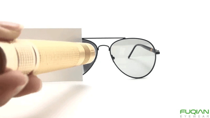 Photochromic Polarized Sunglasses – Pilot Alloy Frame Men Women Driving Glasses UV400 - ZOOMNSTORE