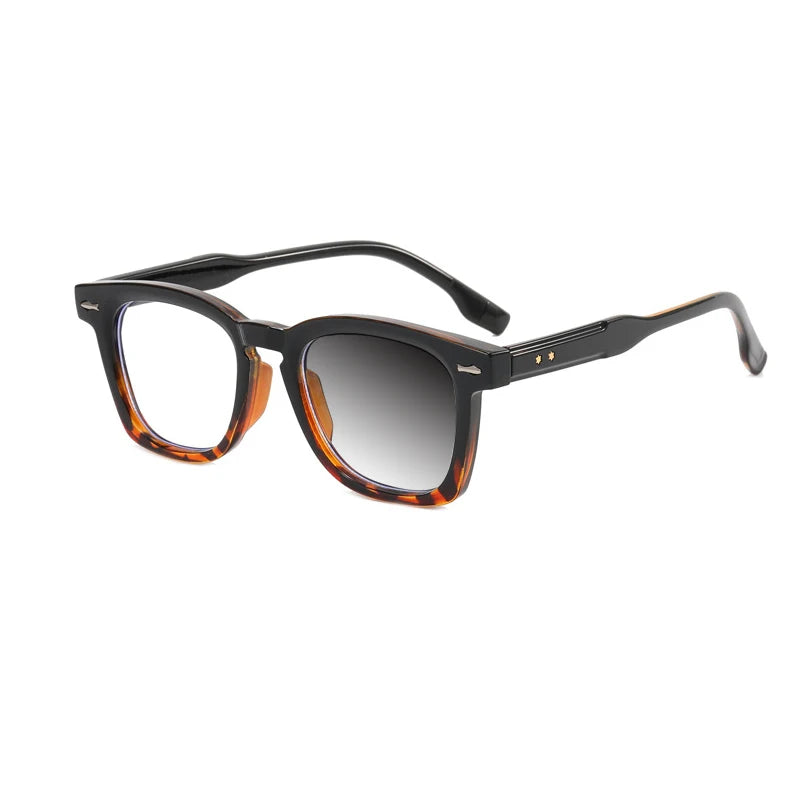 Photochromic Reading Glasses - Retro Square Frame Men’s Blue Light Blocking Eyewear - ZOOMNSTORE