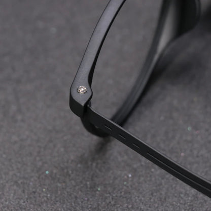 Photochromic Reading Glasses - Ultralight Titanium Frame, Blue Light Protection - ZOOMNSTORE
