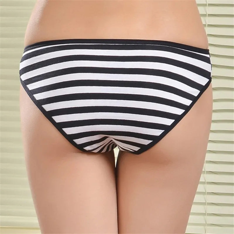 Plus Size Seamless Panties - Striped Cotton Briefs Women Low Rise Comfortable Underwear - ZOOMNSTORE