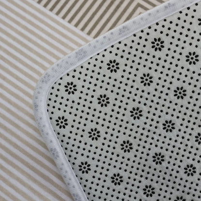 Cartoon Plush Bedroom Carpet - Non-slip Bedside Mat - ZOOMNSTORE