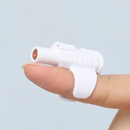 Portable Mini Laser Cat Toy - Interactive Infrared Pet Teaser - ZOOMNSTORE