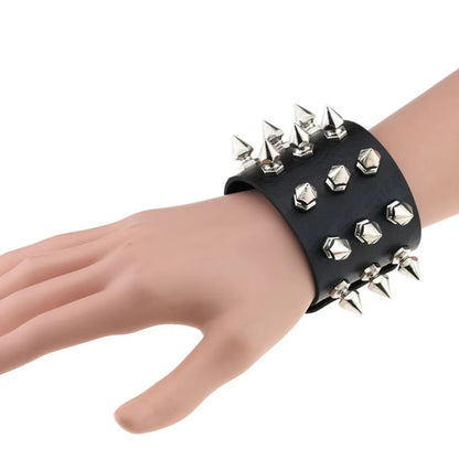 Punk Rock Band Rivet Bracelet Gothic Fashion Men's And Women's Bracelet Style Daily Carnival Valentine's Day Wear Halloween Gift - ZOOMNSTORE