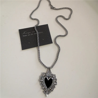 Punk Rock Heart Cross Necklace - Vintage 90s Hip Hop Grunge Accessories for Men  Women - ZOOMNSTORE