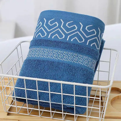Thick Cotton Bath Towel - Soft Absorbent 70x140cm No Shedding - ZOOMNSTORE