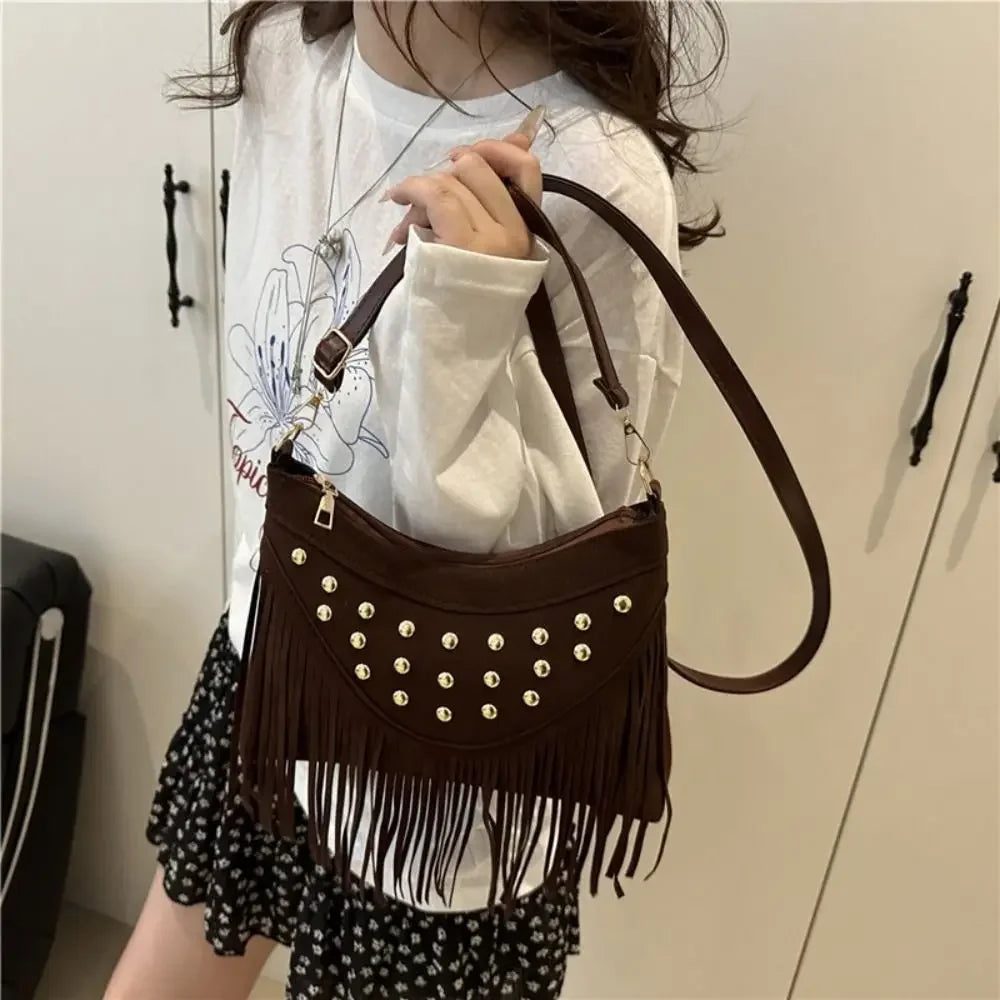 Retro Saddle Bag - Women's Shoulder Bag With Tassel Rivet | Large Capacity Purse - ZOOMNSTORE