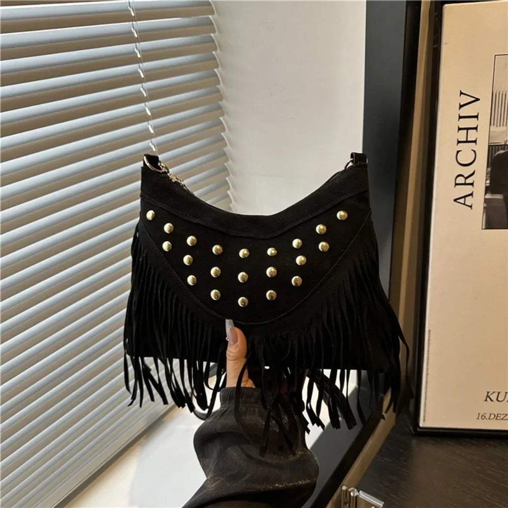 Retro Saddle Bag - Women's Shoulder Bag With Tassel Rivet | Large Capacity Purse - ZOOMNSTORE