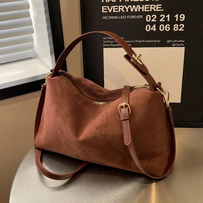 Retro Shoulder Bag – Women's Tote Bag With Large Capacity | Zipper Closure - ZOOMNSTORE