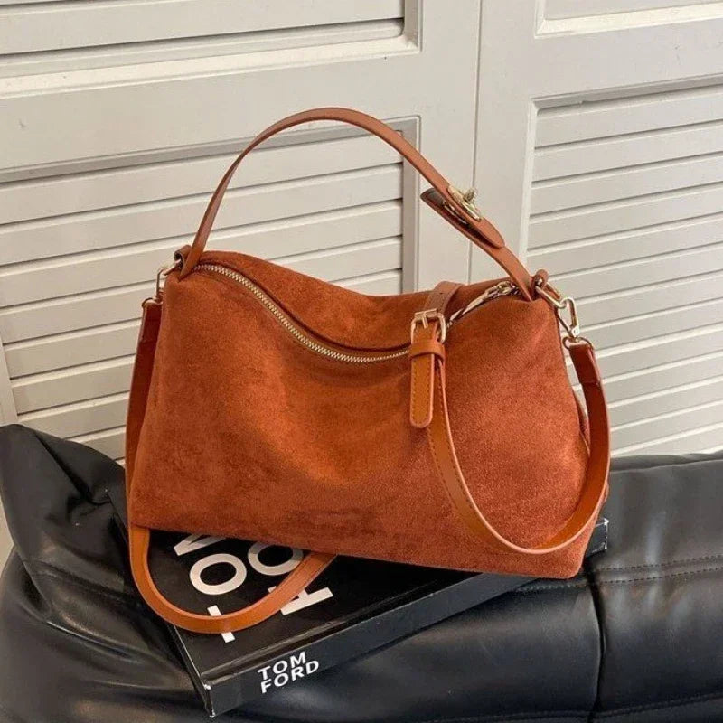 Retro Shoulder Bag – Women's Tote Bag With Large Capacity | Zipper Closure - ZOOMNSTORE
