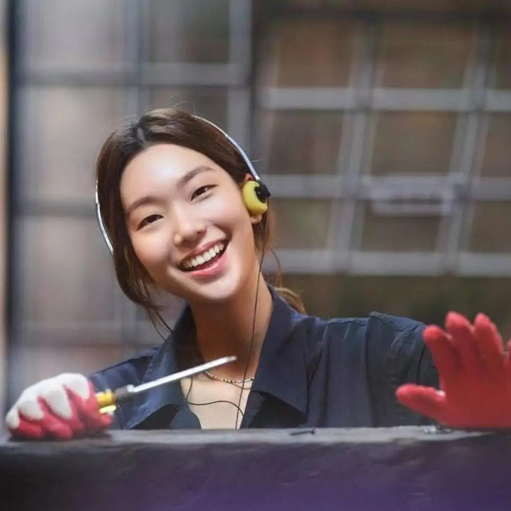 Retro Wired Headphones – Small Portable 3.5mm Music Headset with Noise Cancelling - ZOOMNSTORE